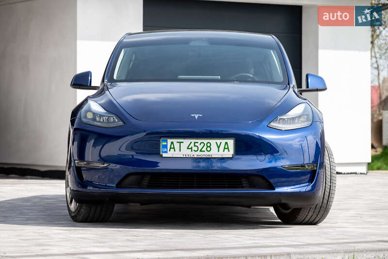 Позашляховик / Кросовер Tesla Model Y 2023 в Коломиї