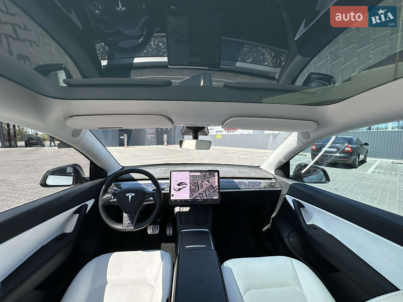 Внедорожник / Кроссовер Tesla Model Y 2021 в Кривом Роге