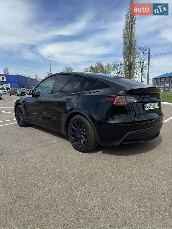 Позашляховик / Кросовер Tesla Model Y 2021 в Житомирі