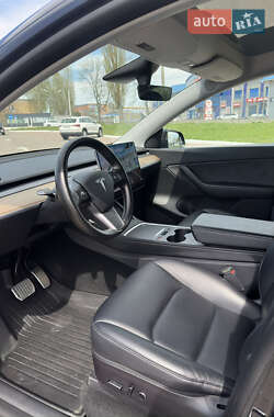 Внедорожник / Кроссовер Tesla Model Y 2021 в 