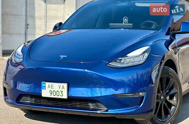 Внедорожник / Кроссовер Tesla Model Y 2021 в 
