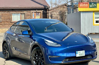 Внедорожник / Кроссовер Tesla Model Y 2021 в 