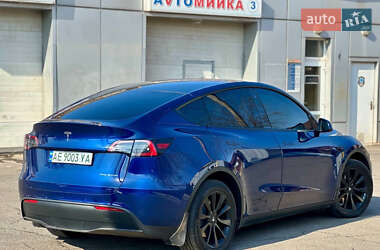 Внедорожник / Кроссовер Tesla Model Y 2021 в 