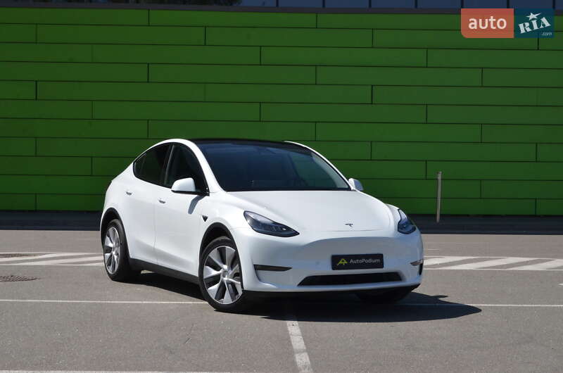 Внедорожник / Кроссовер Tesla Model Y 2022 в Киеве