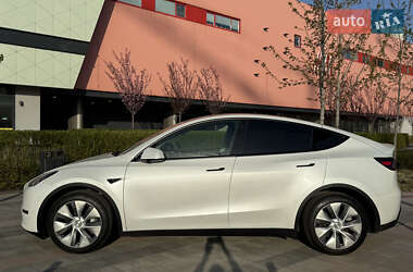 Внедорожник / Кроссовер Tesla Model Y 2023 в 