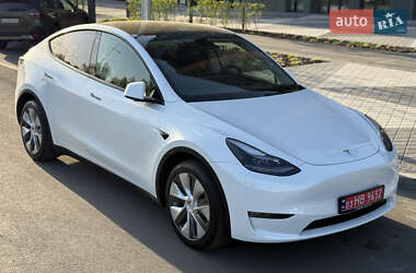 Внедорожник / Кроссовер Tesla Model Y 2023 в 