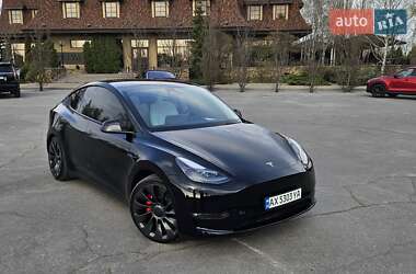 Внедорожник / Кроссовер Tesla Model Y 2023 в 
