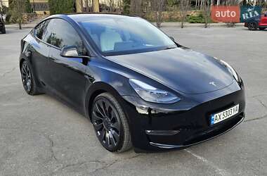 Внедорожник / Кроссовер Tesla Model Y 2023 в 