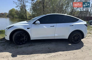Внедорожник / Кроссовер Tesla Model Y 2023 в 