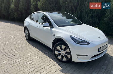 Внедорожник / Кроссовер Tesla Model Y 2022 в 