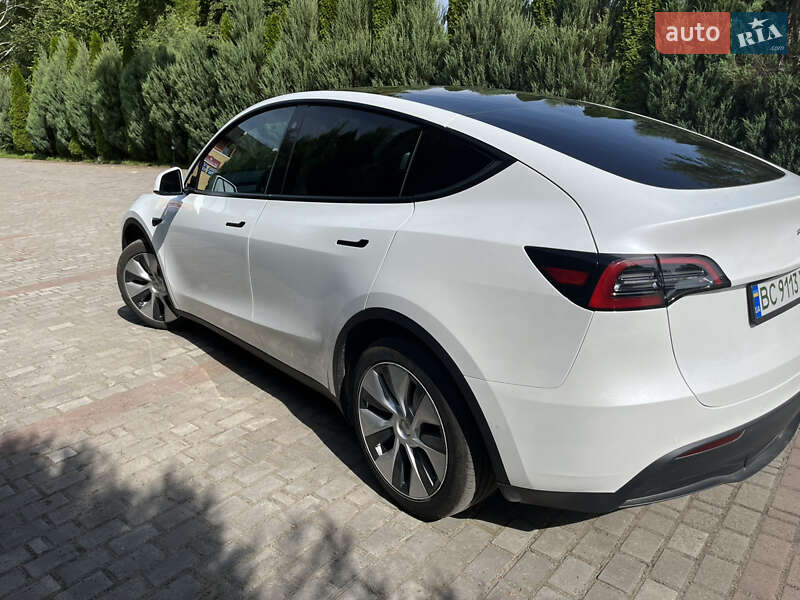 Позашляховик / Кросовер Tesla Model Y 2022 в Самборі