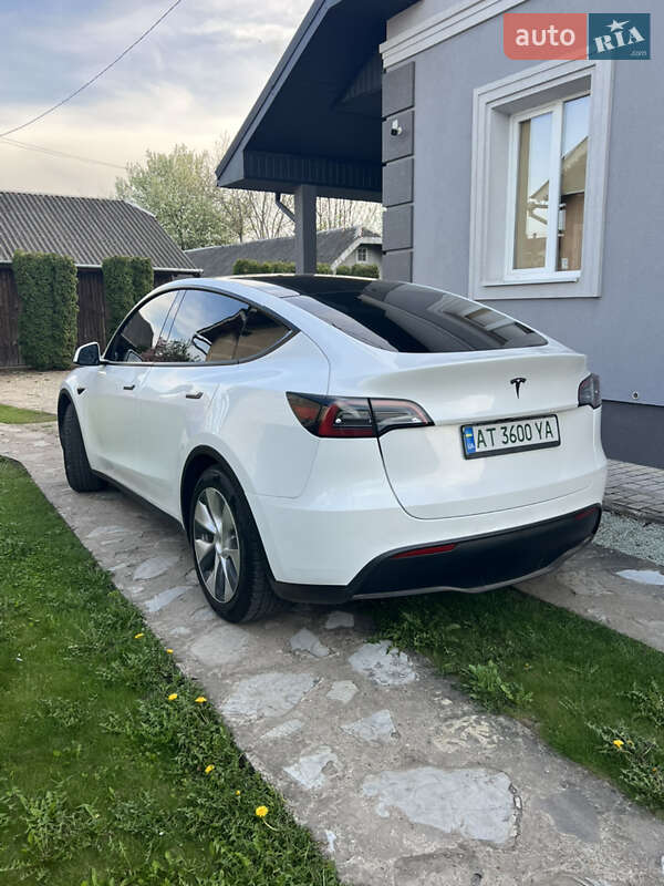 Внедорожник / Кроссовер Tesla Model Y 2021 в Ивано-Франковске фото 3 Внедорожник / Кроссовер Tesla Model Y 2021 в Ивано-Франковске