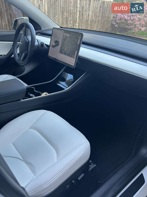 Внедорожник / Кроссовер Tesla Model Y 2021 в Ивано-Франковске фото 6 Внедорожник / Кроссовер Tesla Model Y 2021 в Ивано-Франковске