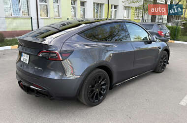Внедорожник / Кроссовер Tesla Model Y 2022 в 