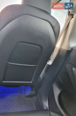 Внедорожник / Кроссовер Tesla Model Y 2023 в 