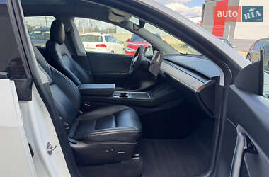 Внедорожник / Кроссовер Tesla Model Y 2020 в 