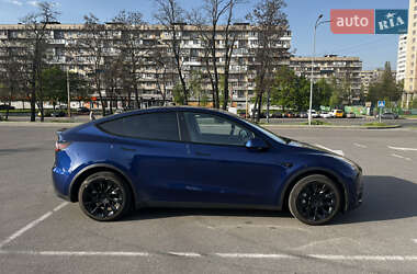 Внедорожник / Кроссовер Tesla Model Y 2021 в 