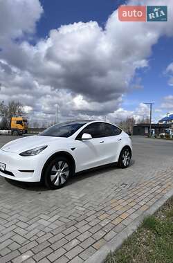 Внедорожник / Кроссовер Tesla Model Y 2022 в 