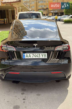 Внедорожник / Кроссовер Tesla Model Y 2022 в 
