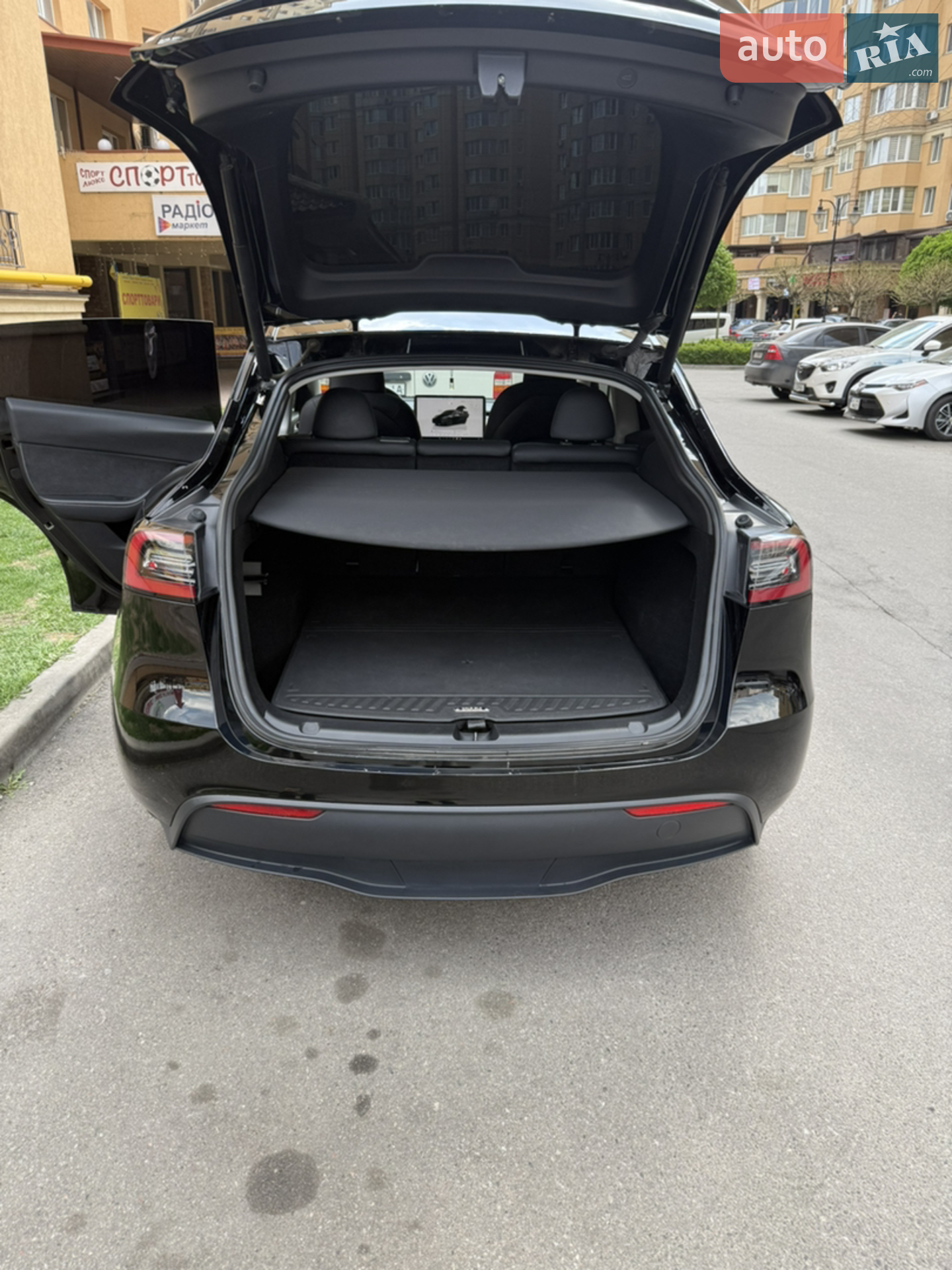 2022 Tesla Model Y - мініатюра 20
