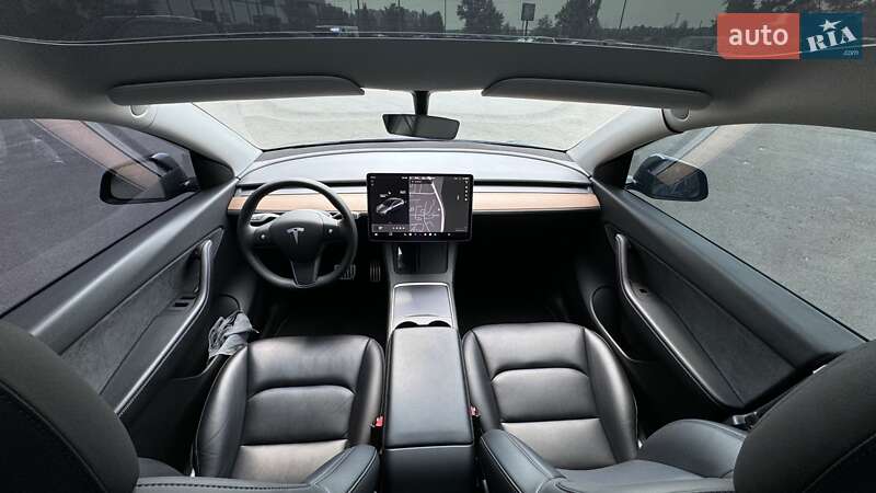 Внедорожник / Кроссовер Tesla Model Y 2021 в Киеве