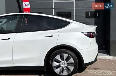 Внедорожник / Кроссовер Tesla Model Y 2023 в 