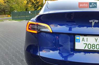 Внедорожник / Кроссовер Tesla Model Y 2021 в 
