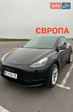 Позашляховик / Кросовер Tesla Model Y 2023 в 