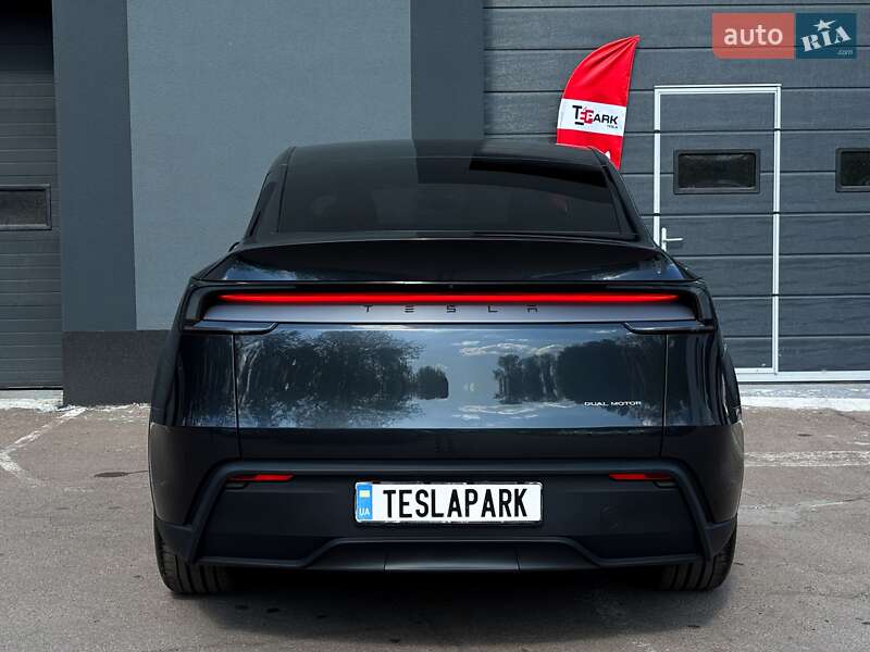 Внедорожник / Кроссовер Tesla Model Y 2025 в Киеве фото 9 Внедорожник / Кроссовер Tesla Model Y 2025 в Киеве