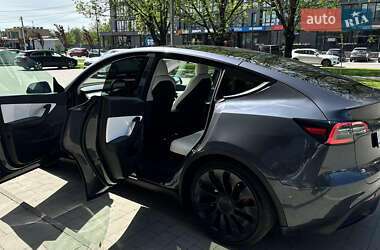 Внедорожник / Кроссовер Tesla Model Y 2021 в 