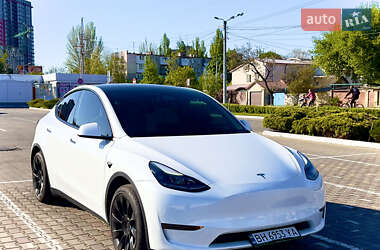 Внедорожник / Кроссовер Tesla Model Y 2024 в Одессе