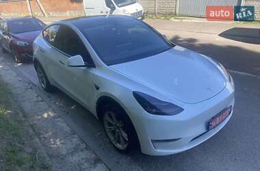 Позашляховик / Кросовер Tesla Model Y 2022 в 