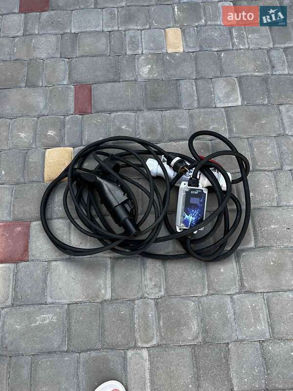 Позашляховик / Кросовер Tesla Model Y 2021 в Первомайську