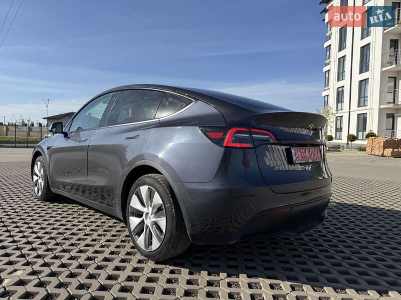 Внедорожник / Кроссовер Tesla Model Y 2020 в Луцке