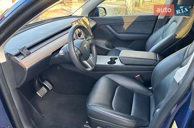 Позашляховик / Кросовер Tesla Model Y 2021 в 