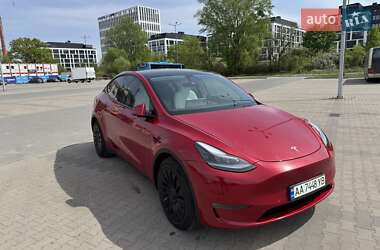 Позашляховик / Кросовер Tesla Model Y 2021 в Києві