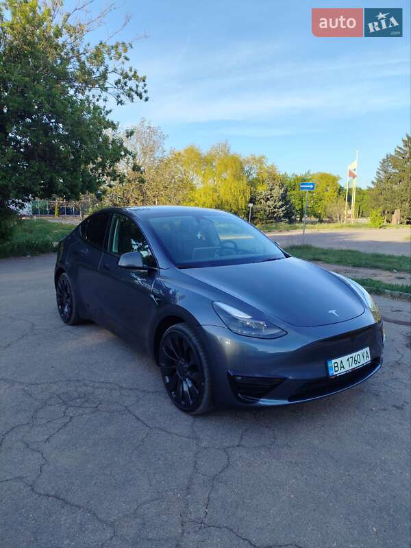Внедорожник / Кроссовер Tesla Model Y 2023 в Кропивницком фото 4 Внедорожник / Кроссовер Tesla Model Y 2023 в Кропивницком