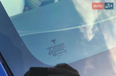 Внедорожник / Кроссовер Tesla Model Y 2020 в 