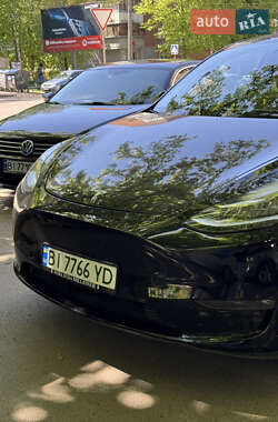 Внедорожник / Кроссовер Tesla Model Y 2022 в 