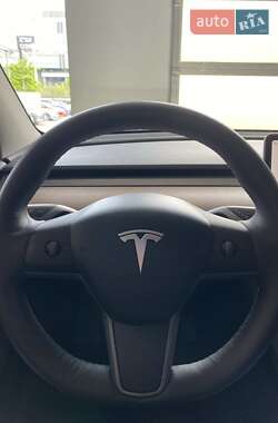 Внедорожник / Кроссовер Tesla Model Y 2023 в 