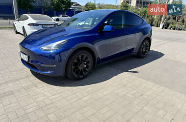 Внедорожник / Кроссовер Tesla Model Y 2023 в 