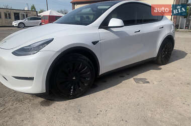 Внедорожник / Кроссовер Tesla Model Y 2022 в 