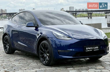 Внедорожник / Кроссовер Tesla Model Y 2023 в 