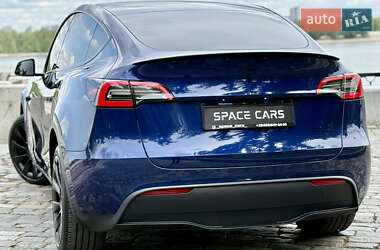 Внедорожник / Кроссовер Tesla Model Y 2023 в 