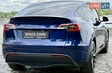 Внедорожник / Кроссовер Tesla Model Y 2023 в 