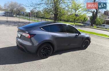 Внедорожник / Кроссовер Tesla Model Y 2022 в 