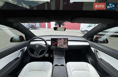 Внедорожник / Кроссовер Tesla Model Y 2021 в 