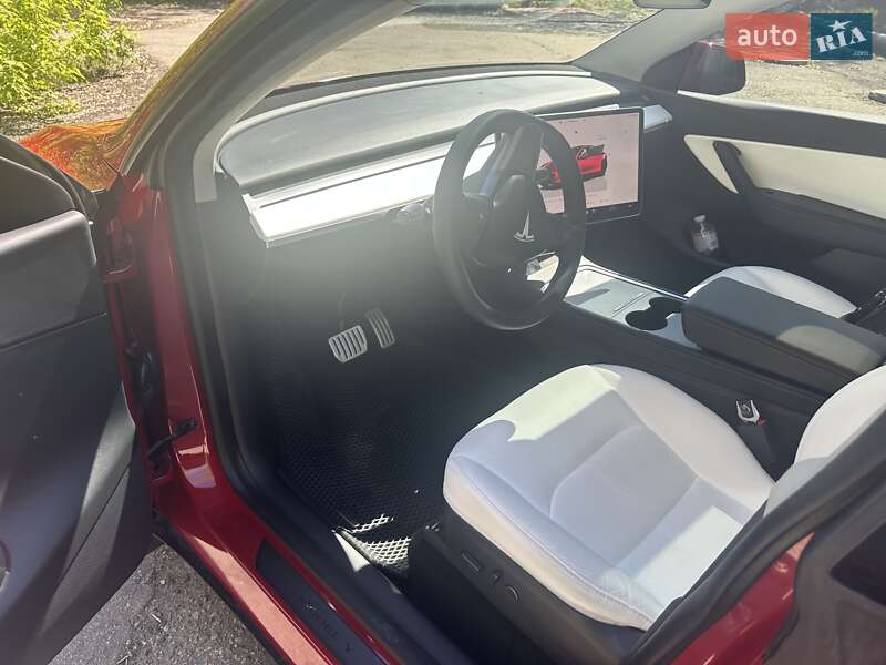 Внедорожник / Кроссовер Tesla Model Y 2022 в Харькове