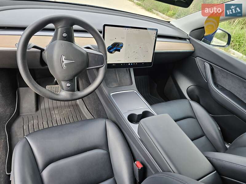 Позашляховик / Кросовер Tesla Model Y 2022 в Львові фото 5 Позашляховик / Кросовер Tesla Model Y 2022 в Львові