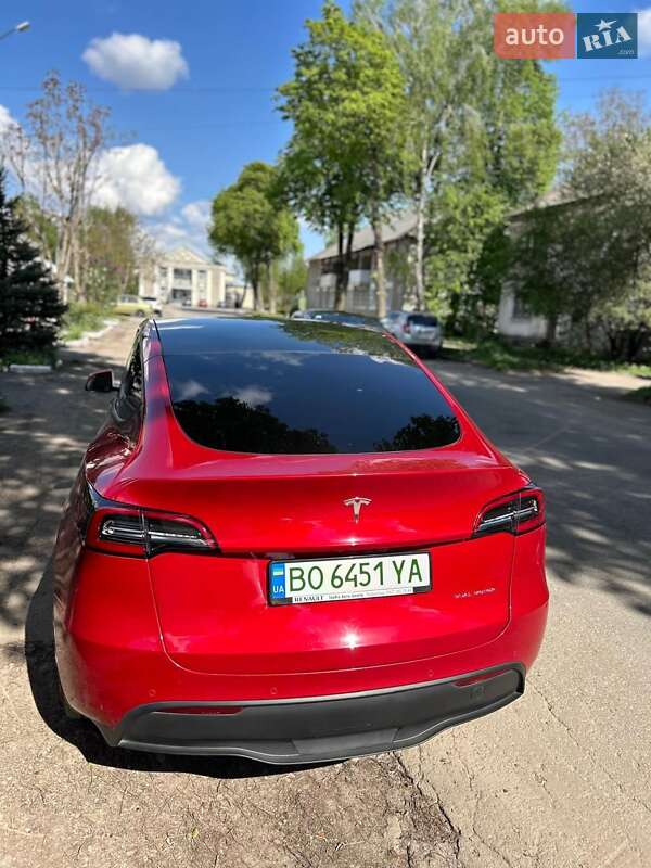 Внедорожник / Кроссовер Tesla Model Y 2020 в Тернополе